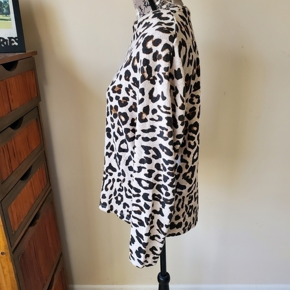 H&M Leopard sweater sz. S - Picture 4 of 7